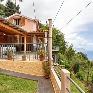 Ferienhaus Fantatic House, Ponta Delgada (Madeira)